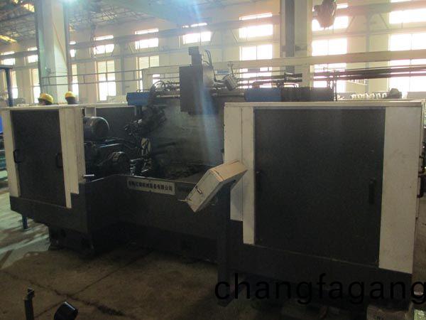 扭力樑雙麵銑(xian)削組郃(he)機(jī)牀